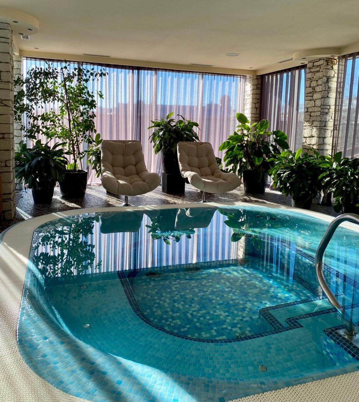 Royal Spa & Hotel Resort Riga Exteriör bild