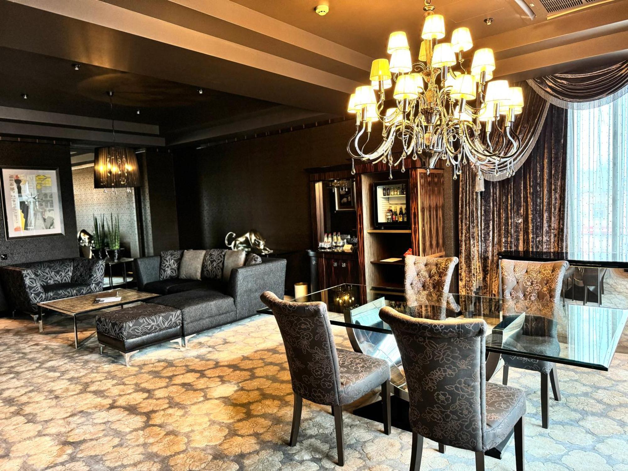 Royal Spa & Hotel Resort Riga Exteriör bild
