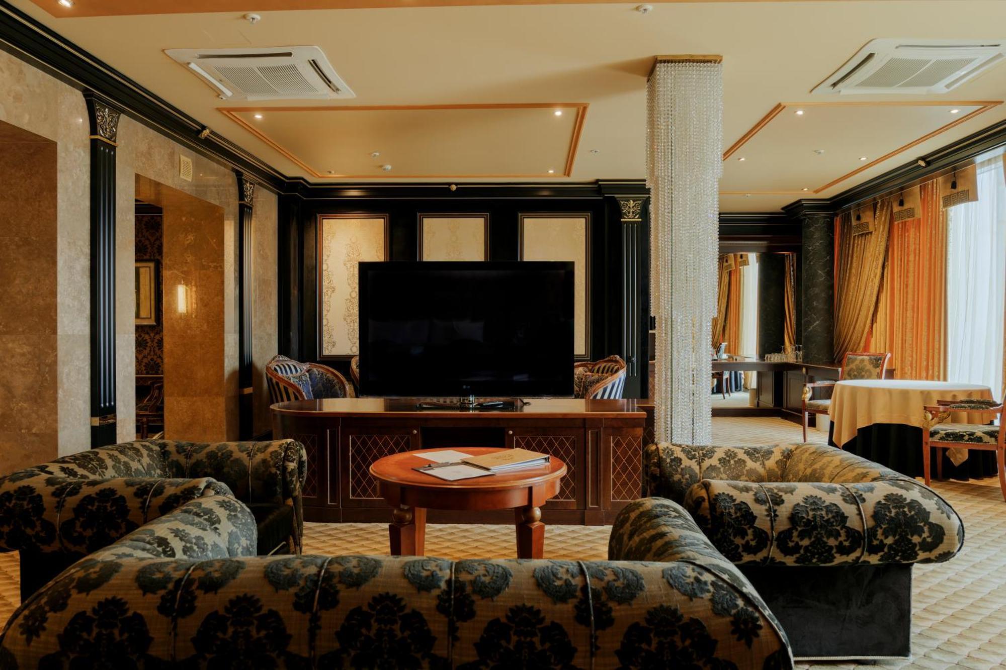 Royal Spa & Hotel Resort Riga Exteriör bild